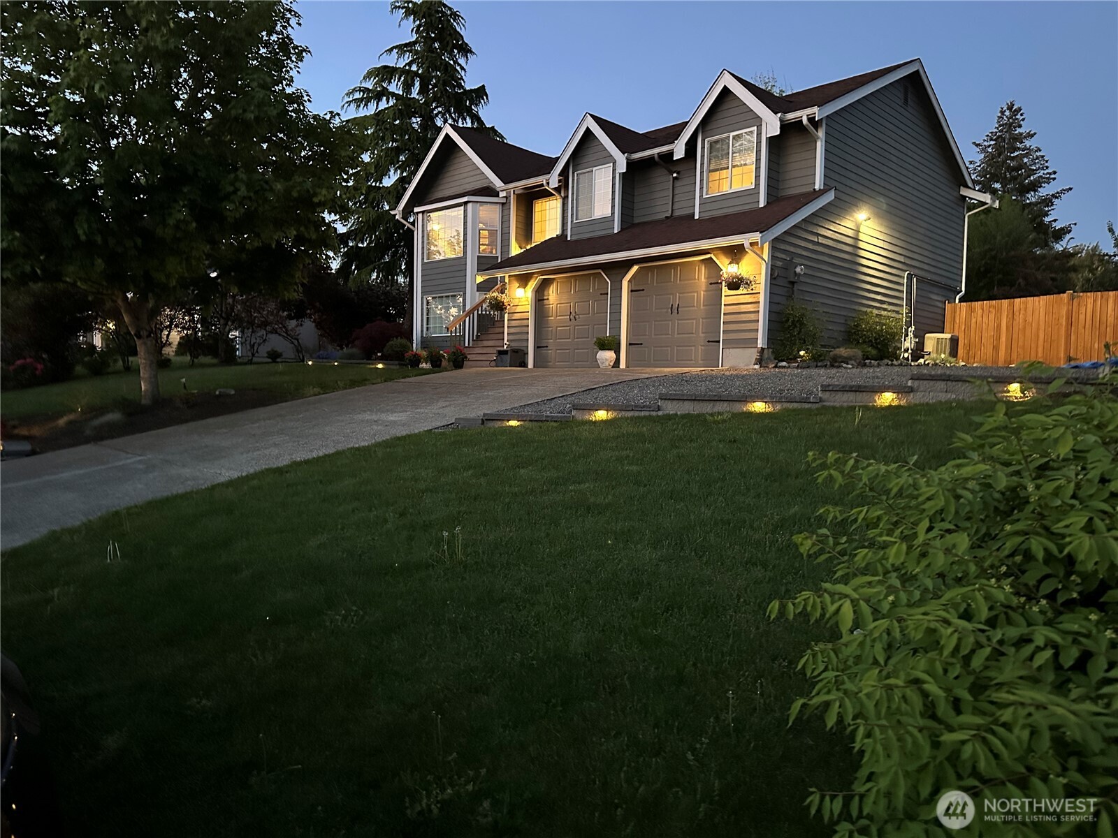 18503 71st Avenue Ct E, Puyallup, WA 98375-2355