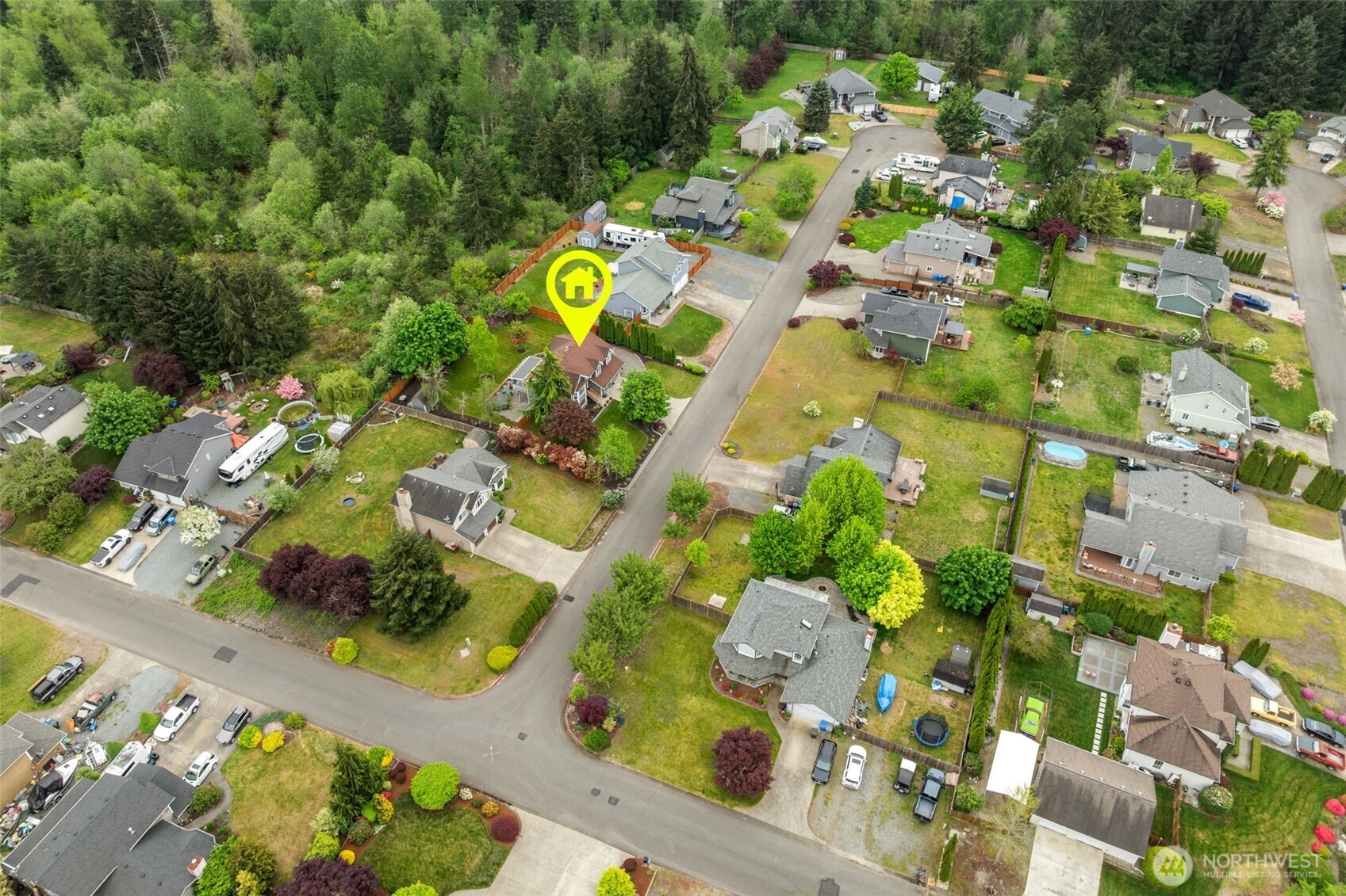 18503 71st Avenue Ct E, Puyallup, WA 98375-2355