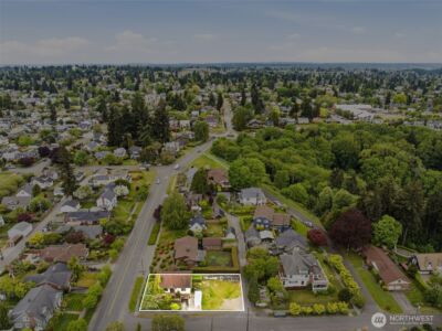 3704 N Tyler Street , Tacoma, WA 98407 - Photo 2