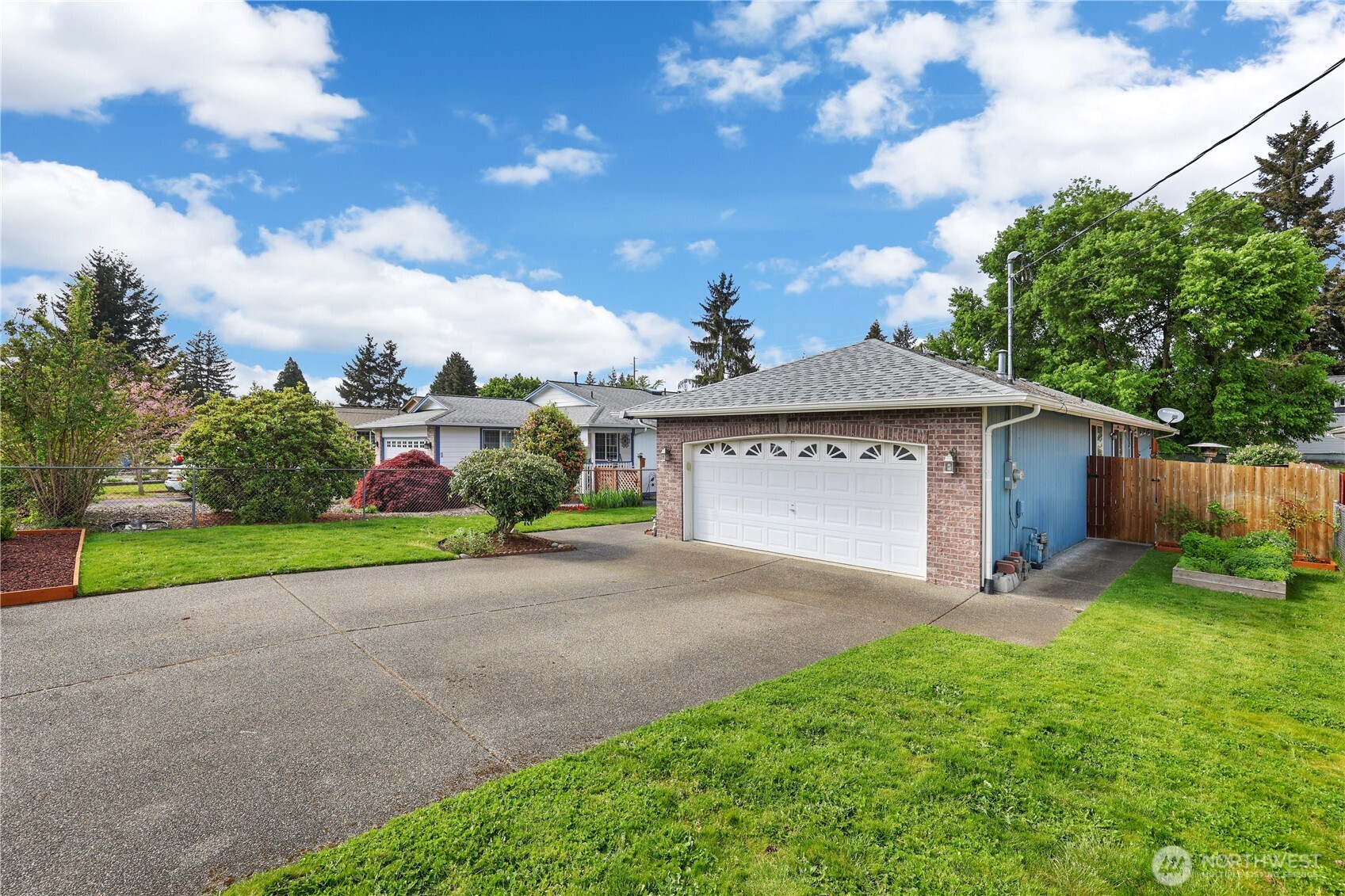 177 132nd Street E, Tacoma, WA 98445