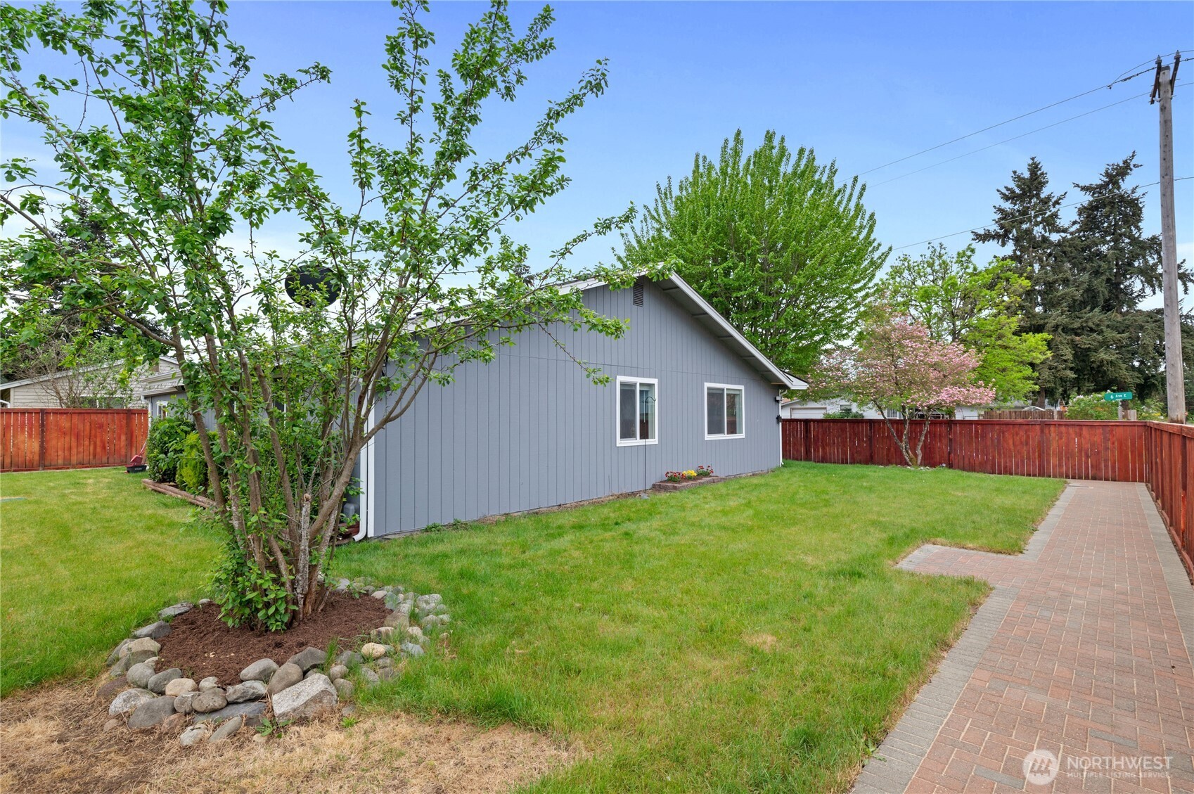 17401 E 6th Ave , Spanaway, WA 98387