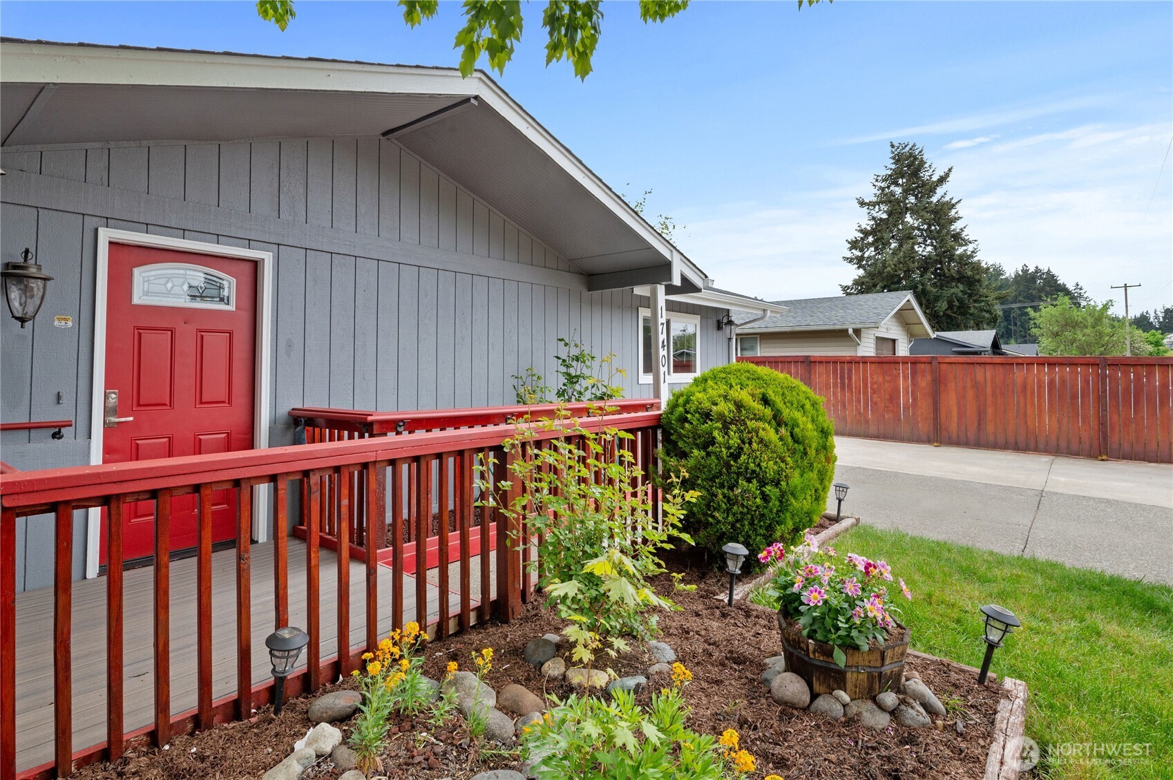 17401 E 6th Ave , Spanaway, WA 98387