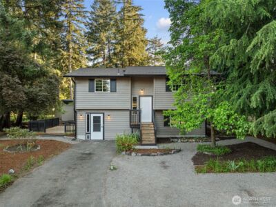 136 Rainier Acres Road SE, Rainier, WA 98576 - Photo 1