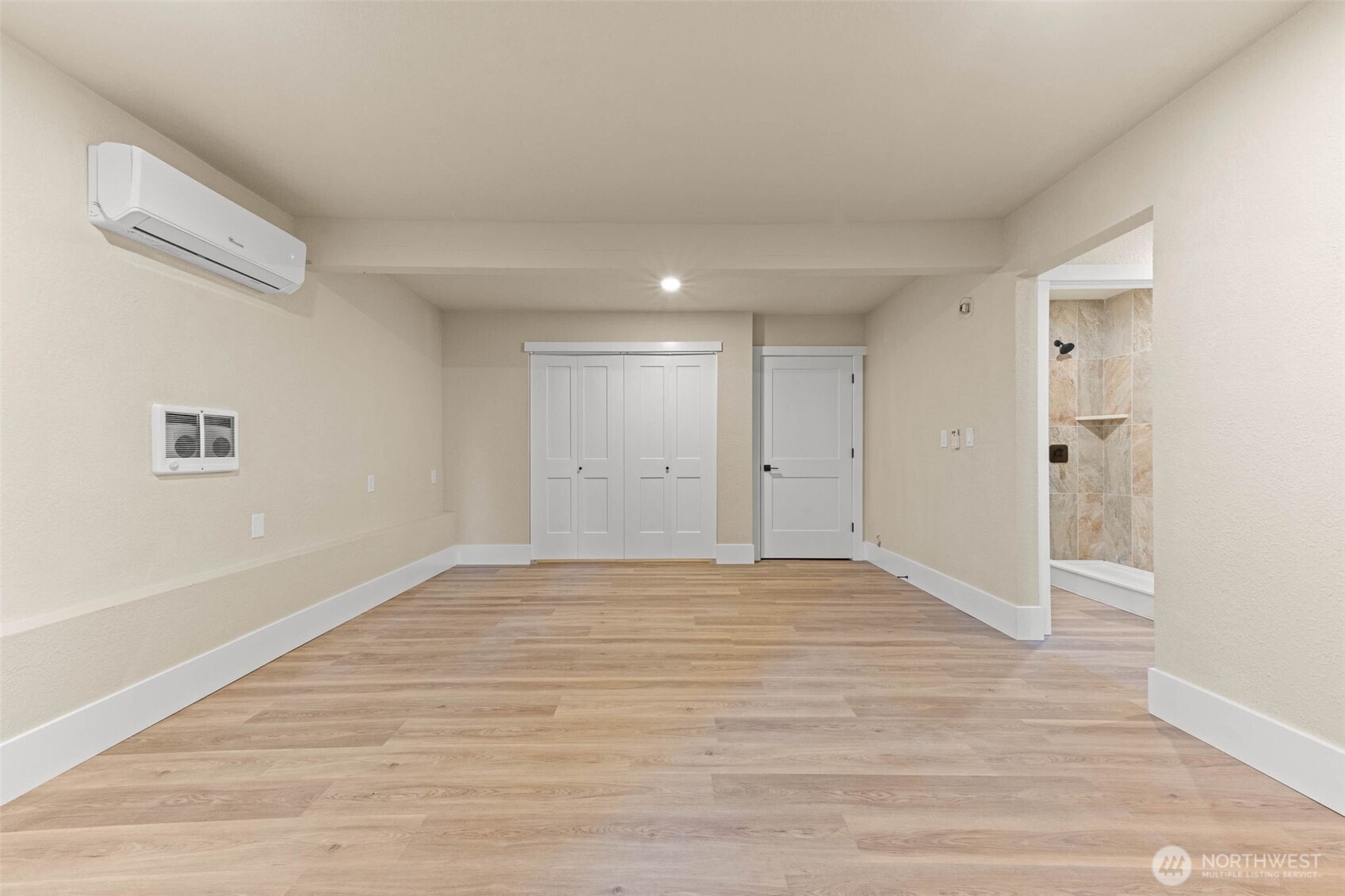 136 Rainier Acres Road SE, Rainier, WA 98576