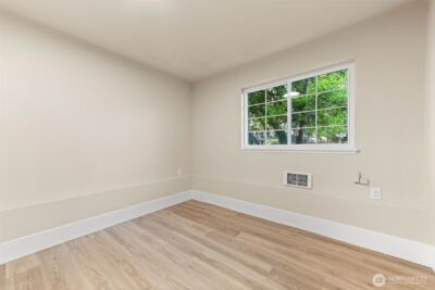 136 Rainier Acres Road SE, Rainier, WA 98576 - Photo 30