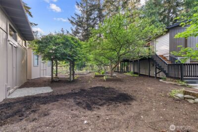 136 Rainier Acres Road SE, Rainier, WA 98576 - Photo 38