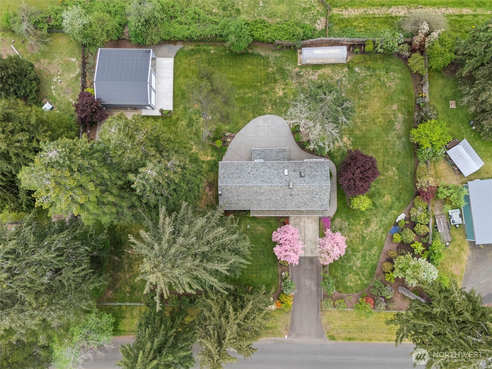 3225 83rd Avenue SW, Olympia, WA 98512