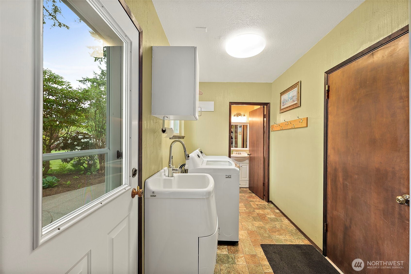 3225 83rd Avenue SW, Olympia, WA 98512