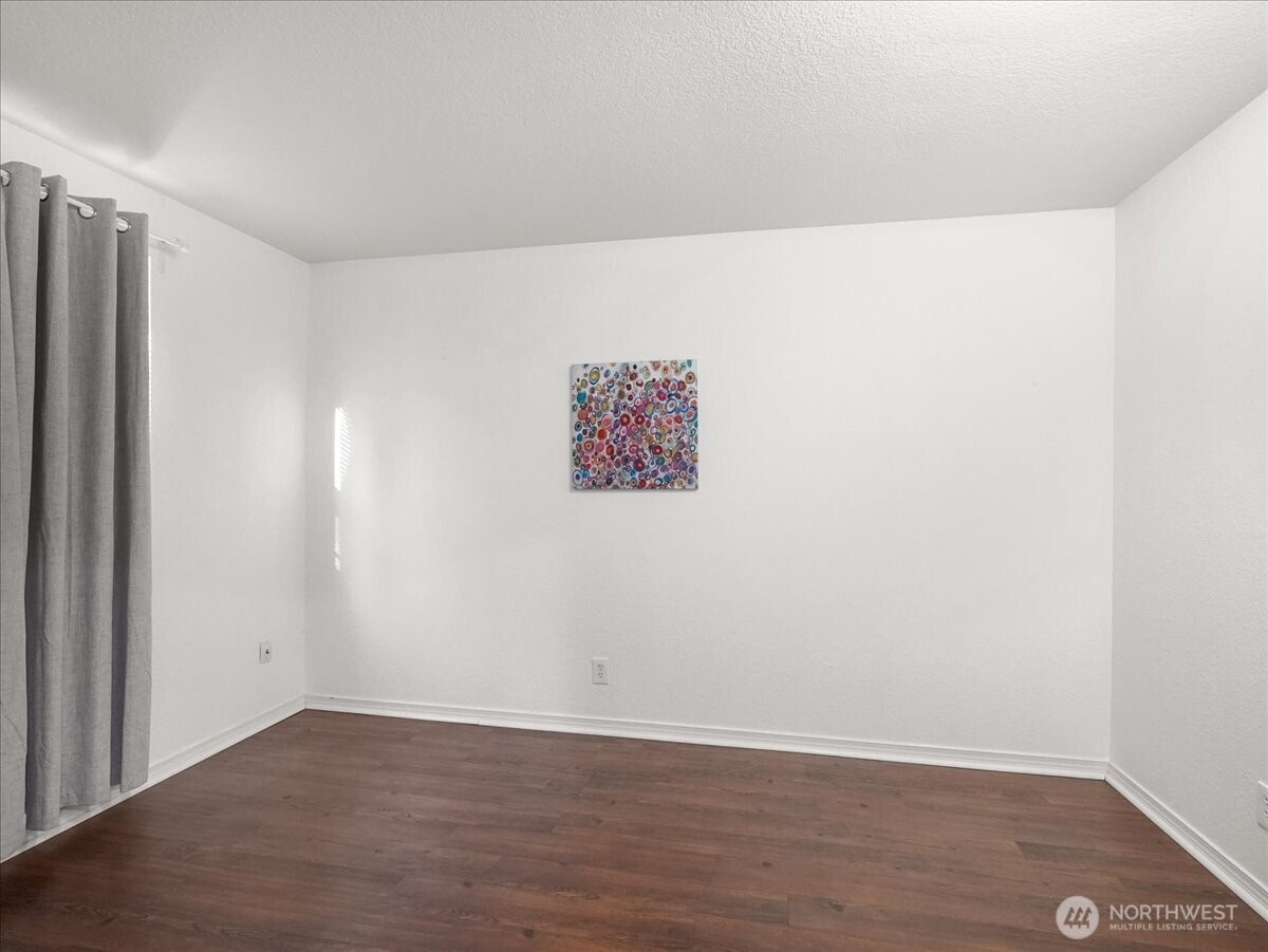 28123 230 Avenue SE, Maple Valley, WA 98038