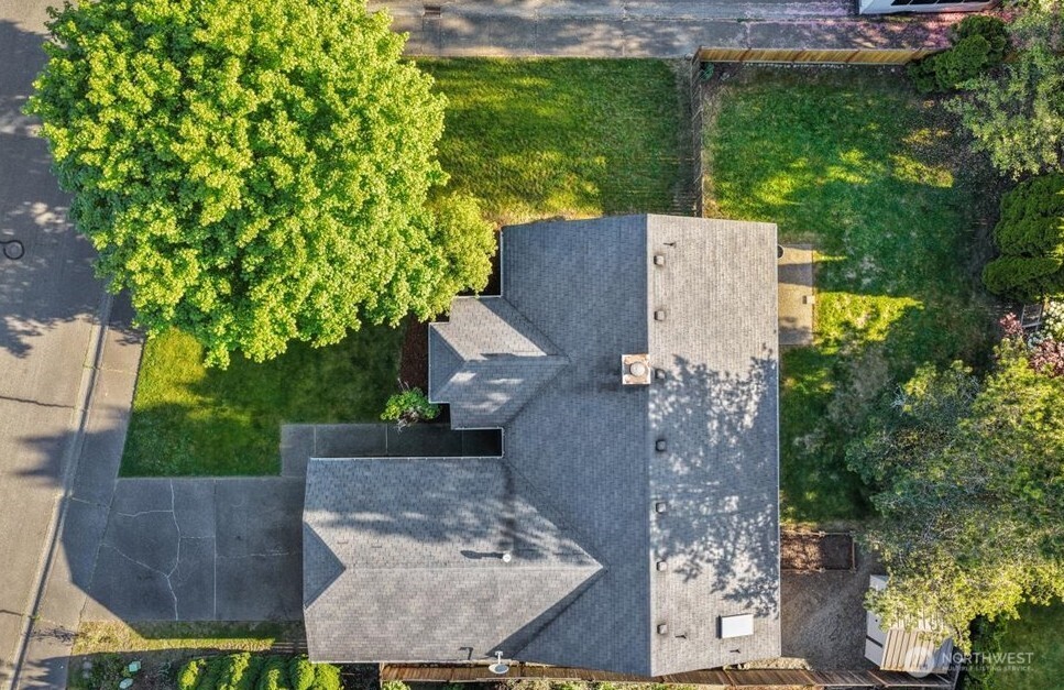 28123 230 Avenue SE, Maple Valley, WA 98038