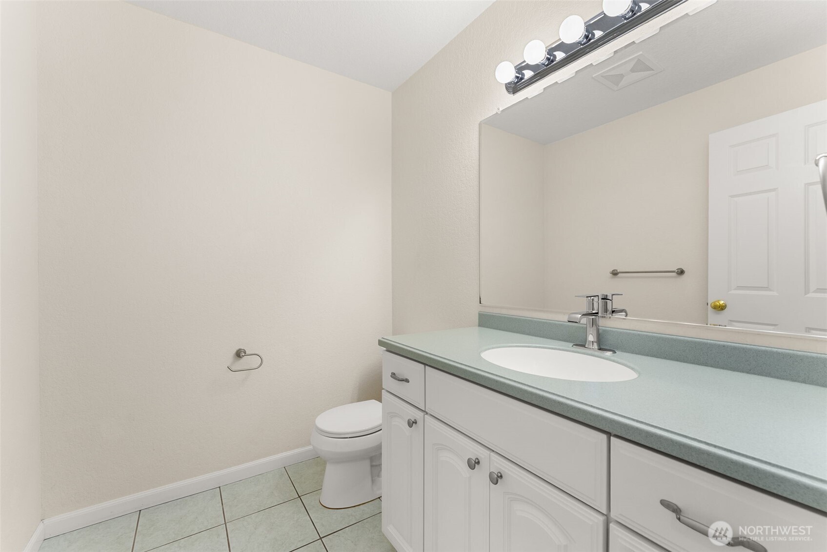 7445 Cate Farm Drive SE, Olympia, WA 98513