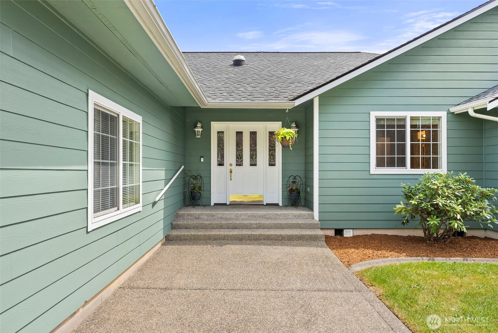 7445 Cate Farm Drive SE, Olympia, WA 98513