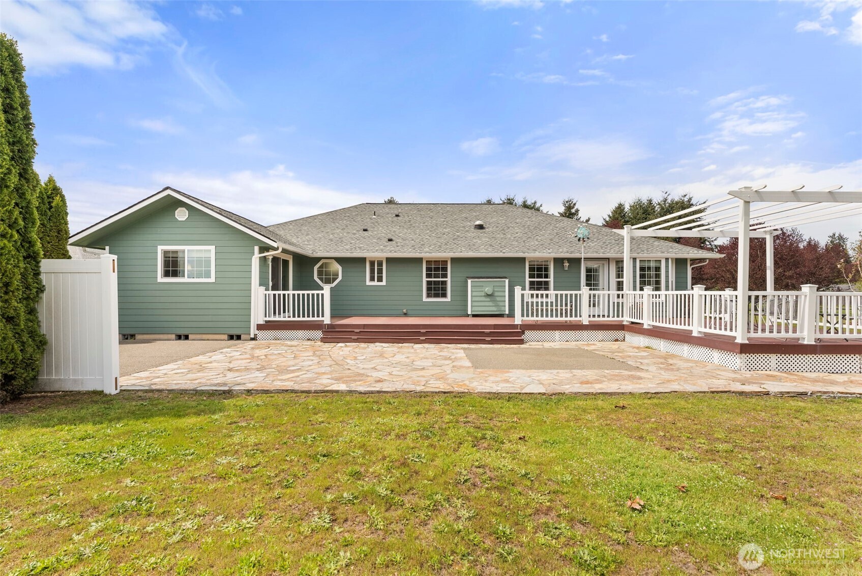 7445 Cate Farm Drive SE, Olympia, WA 98513
