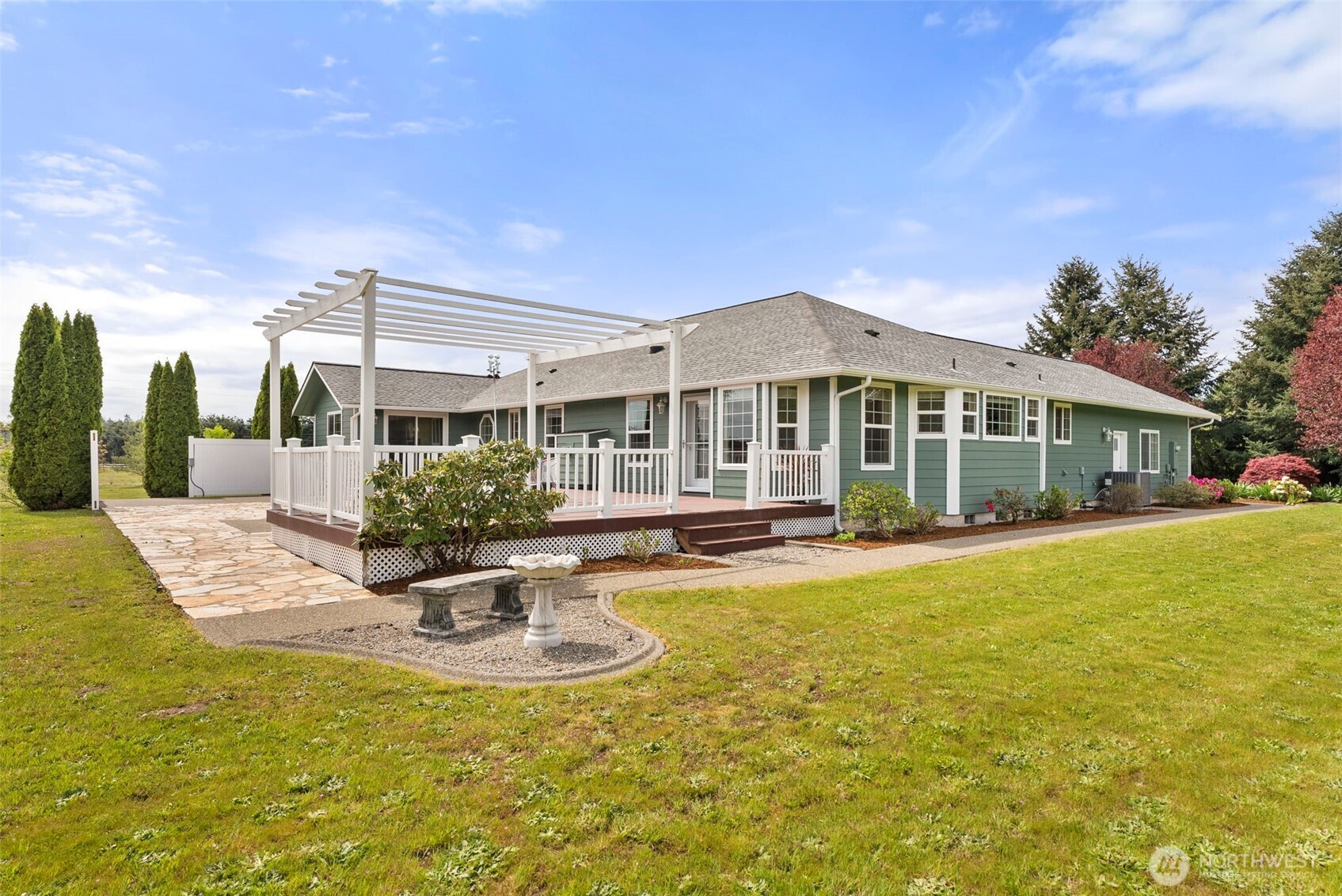 7445 Cate Farm Drive SE, Olympia, WA 98513
