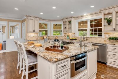 4511 238th Place SE, Sammamish, WA 98029 - Photo 8