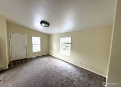 10715 9th Avenue Ct S, Tacoma, WA 98444 - Photo 9