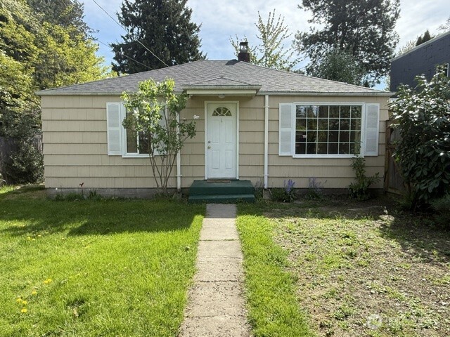 12018 Sand Point Way NE, Seattle, WA 98125