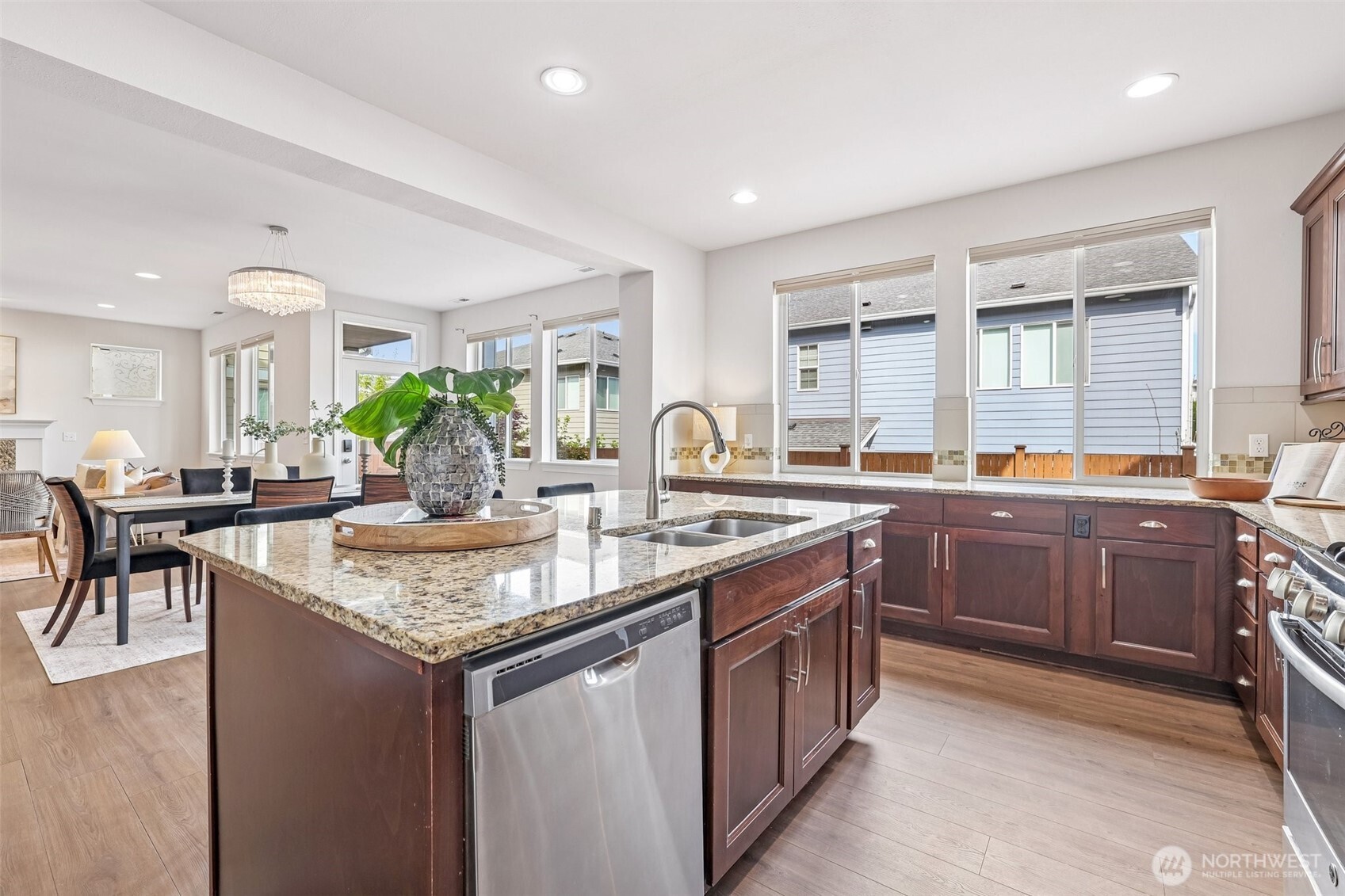 19817 35th Drive SE, Bothell, WA 98012-7842