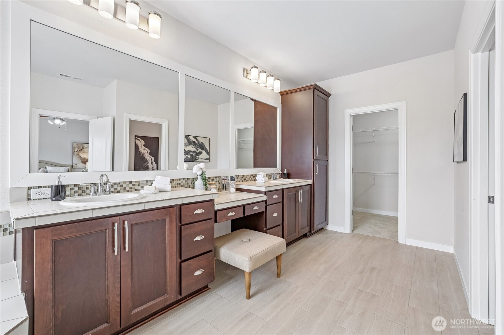 19817 35th Drive SE, Bothell, WA 98012-7842