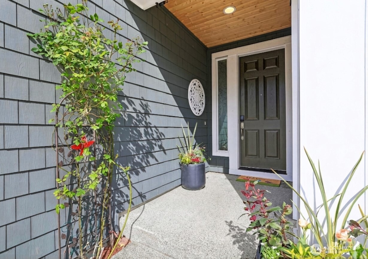 19817 35th Drive SE, Bothell, WA 98012-7842