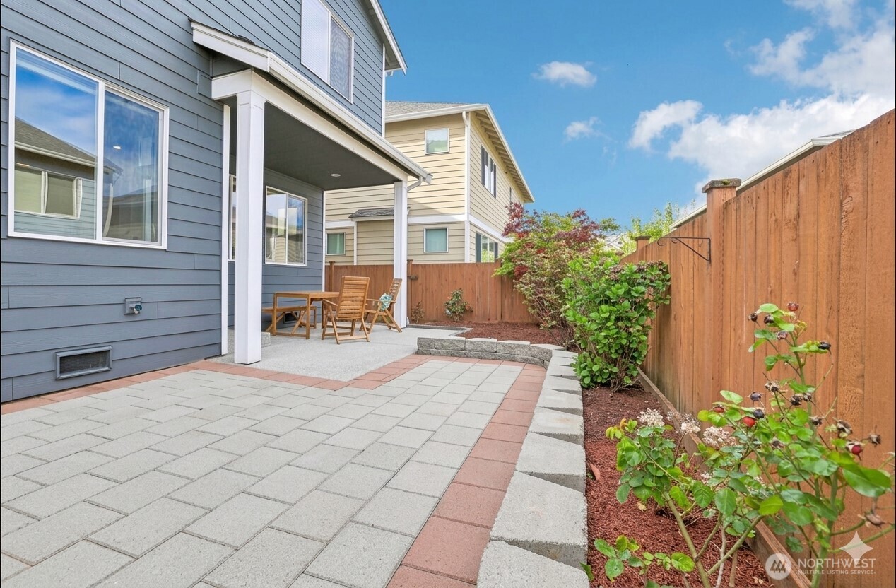 19817 35th Drive SE, Bothell, WA 98012-7842