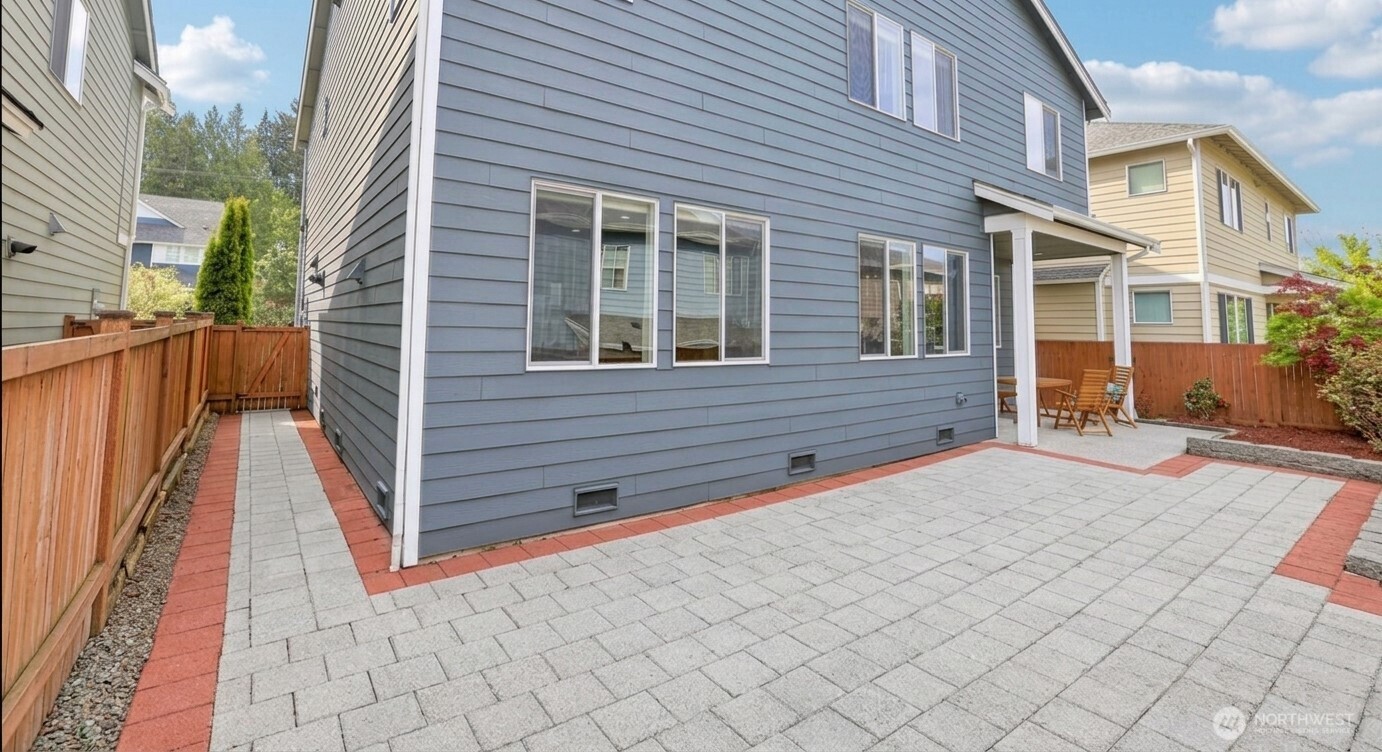 19817 35th Drive SE, Bothell, WA 98012-7842