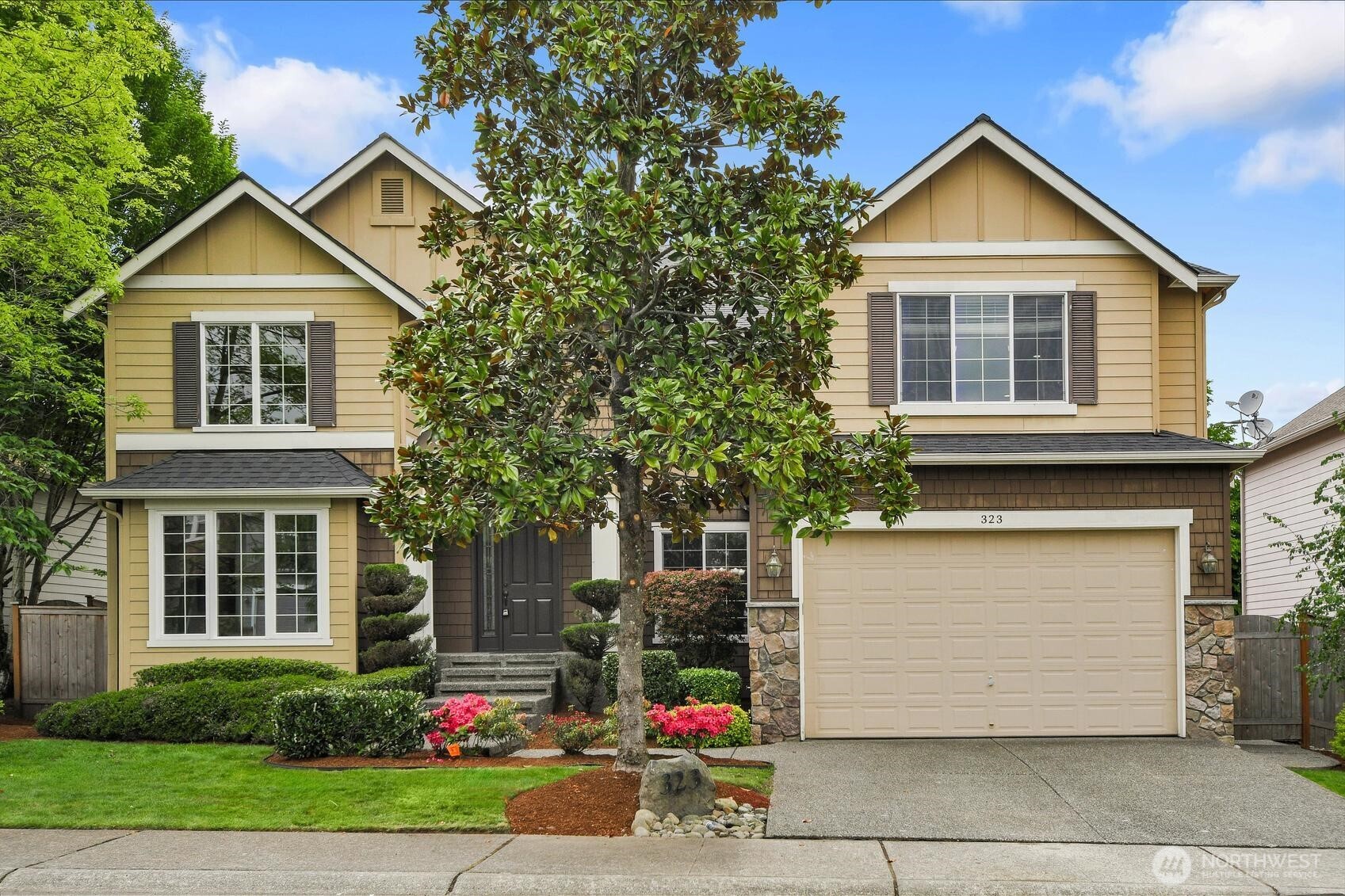 323 239th CT SE , Sammamish, WA 98074