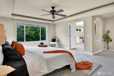 323 239th CT SE , Sammamish, WA 98074 - Photo 27