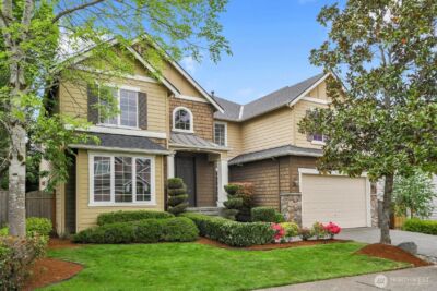 323 239th CT SE , Sammamish, WA 98074 - Photo 3