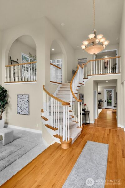 323 239th CT SE , Sammamish, WA 98074 - Photo 5