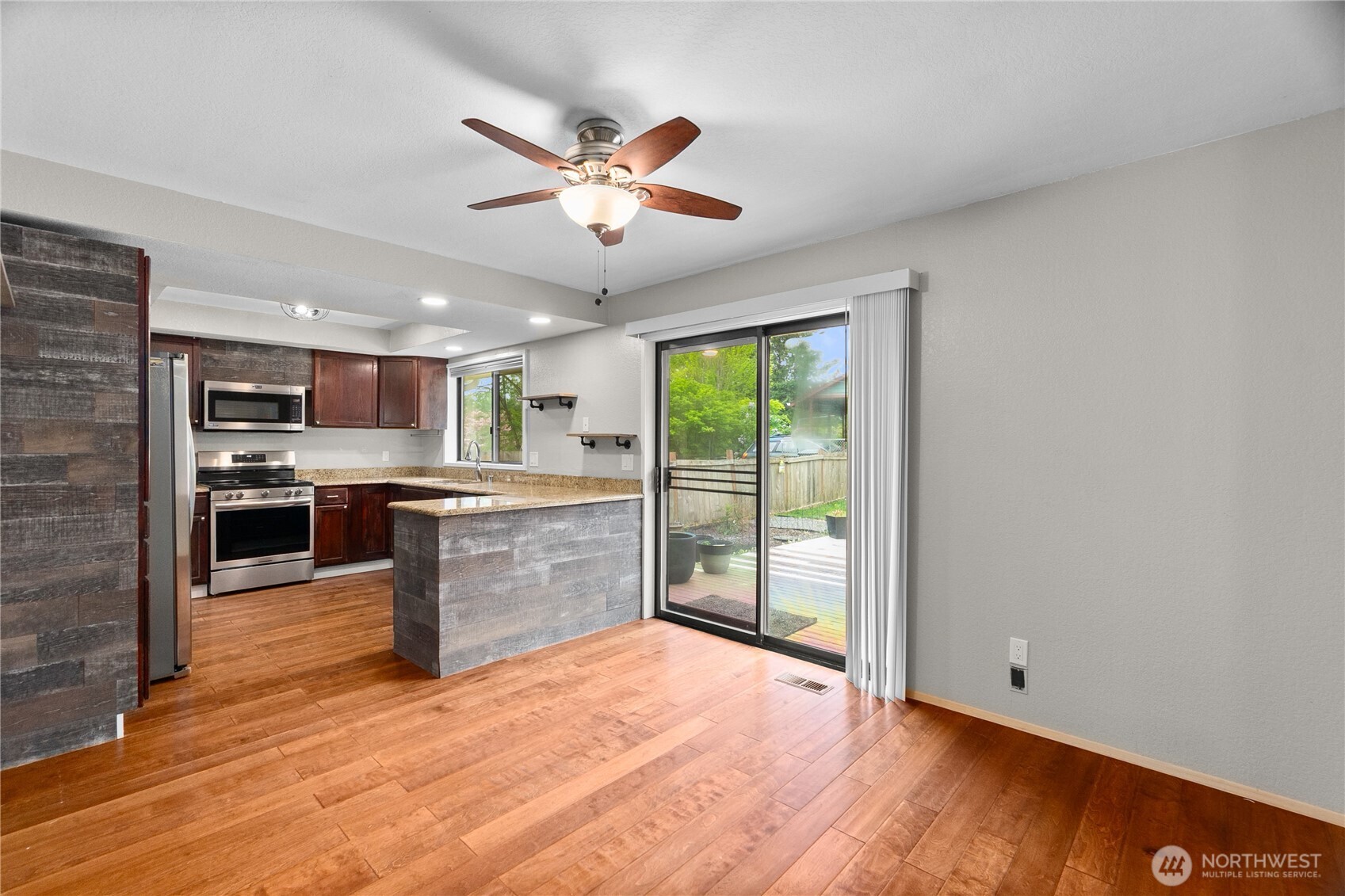 31312 62nd Avenue S, Roy, WA 98580