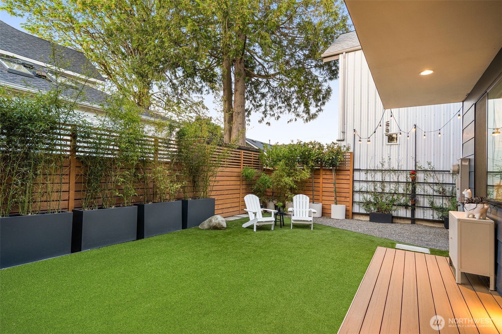 4321 S Holly Street , Seattle, WA 98118