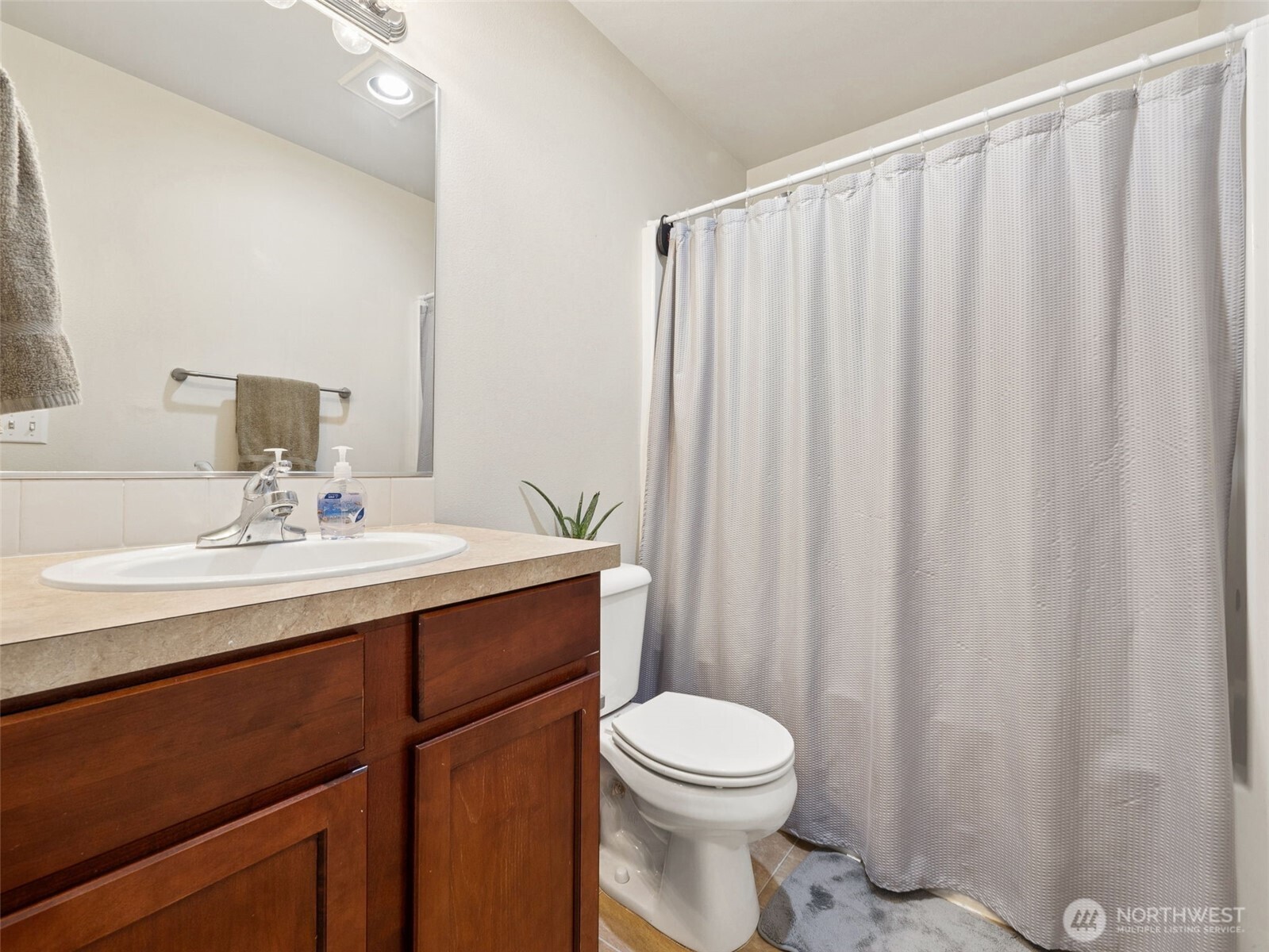5879 Pennsylvania Street SE, Lacey, WA 98513