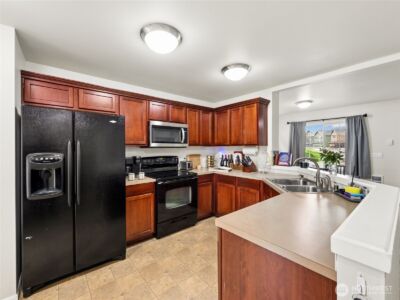 5879 Pennsylvania Street SE, Lacey, WA 98513 - Photo 7