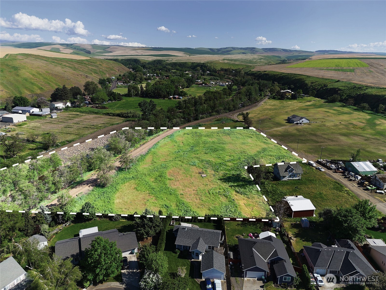 2121 Walnut Street , Milton-Freewater, OR 97862