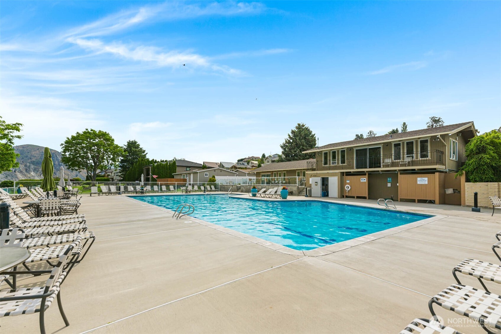 525 W Marine View Dr , Orondo, WA 98843