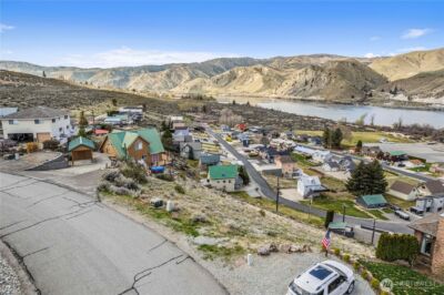 525 W Marine View Dr , Orondo, WA 98843 - Photo 3