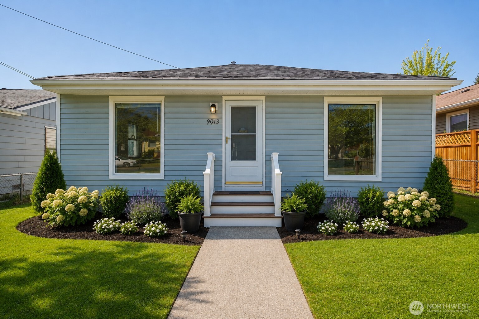 9013 11th Ave SW, Seattle, WA 98106