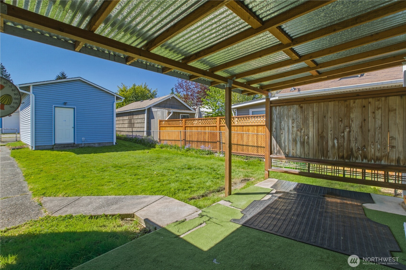 9013 11th Ave SW, Seattle, WA 98106