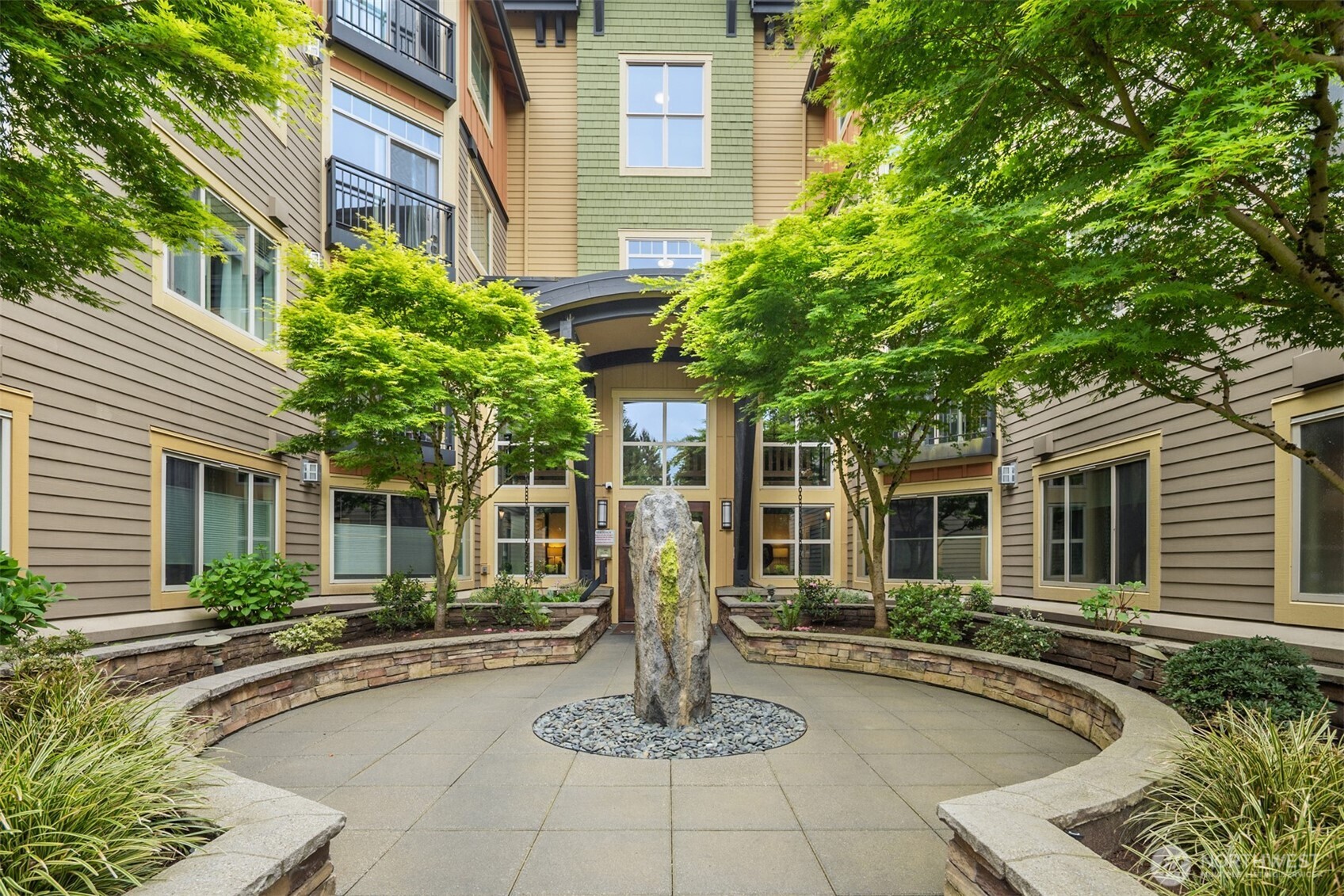 15700 116th Avenue NE #404, Bothell, WA 98011