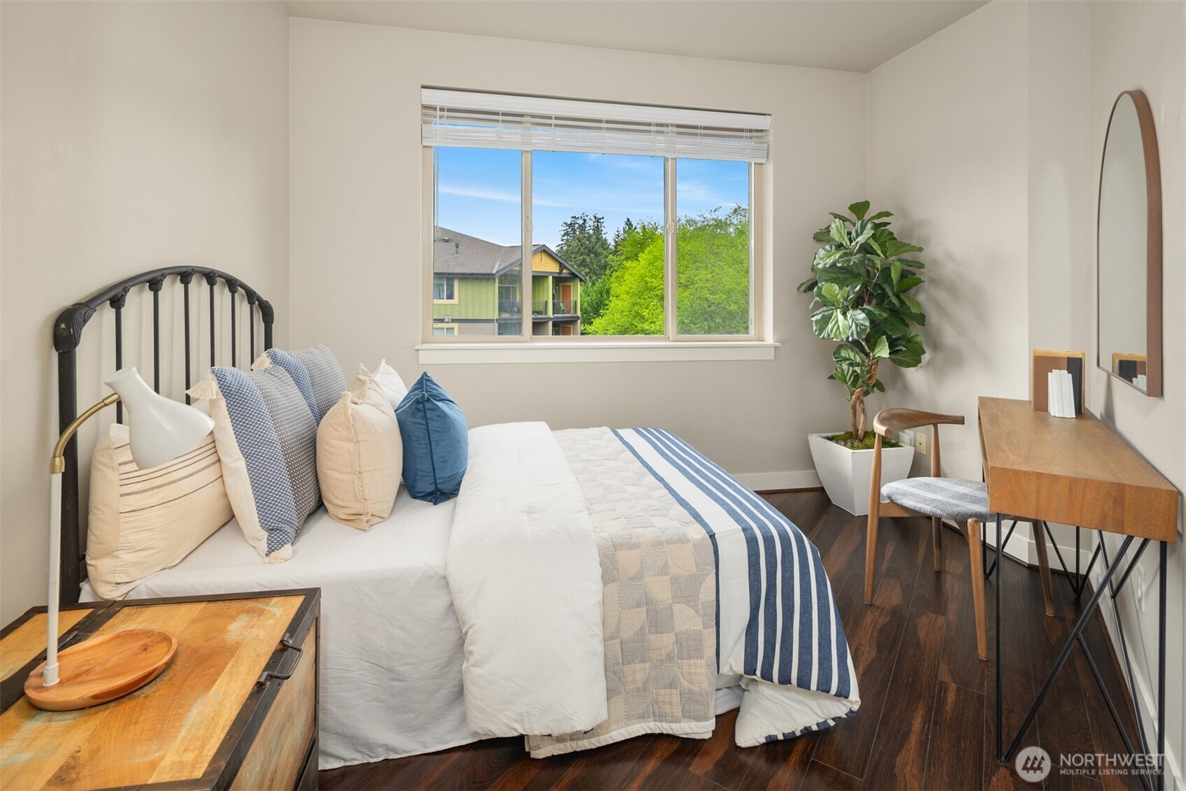 15700 116th Avenue NE #404, Bothell, WA 98011
