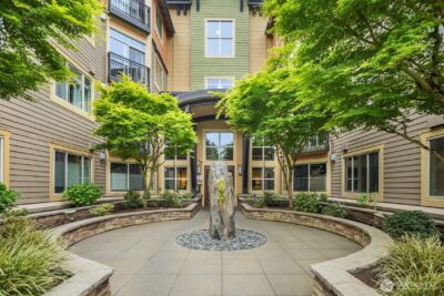 15700 116th Avenue NE #404, Bothell, WA 98011 - Photo 2