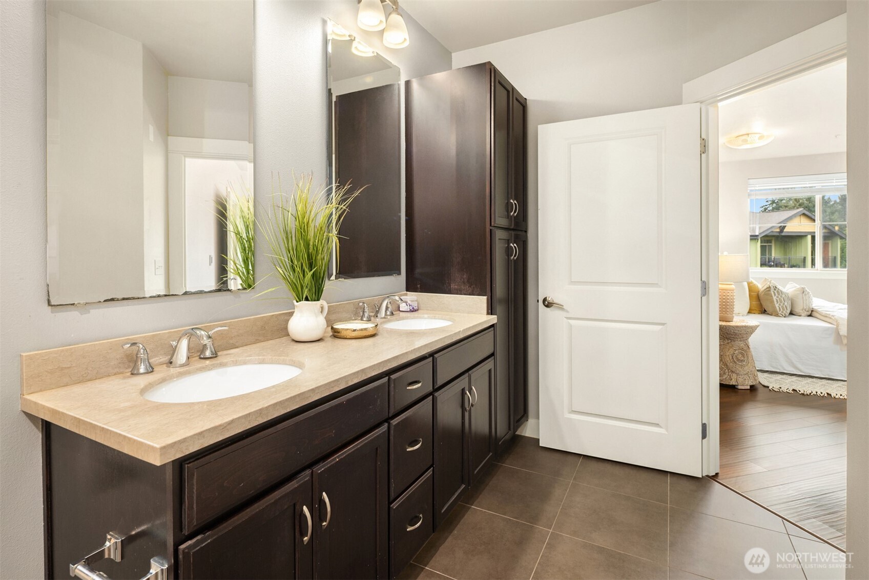 15700 116th Avenue NE #404, Bothell, WA 98011
