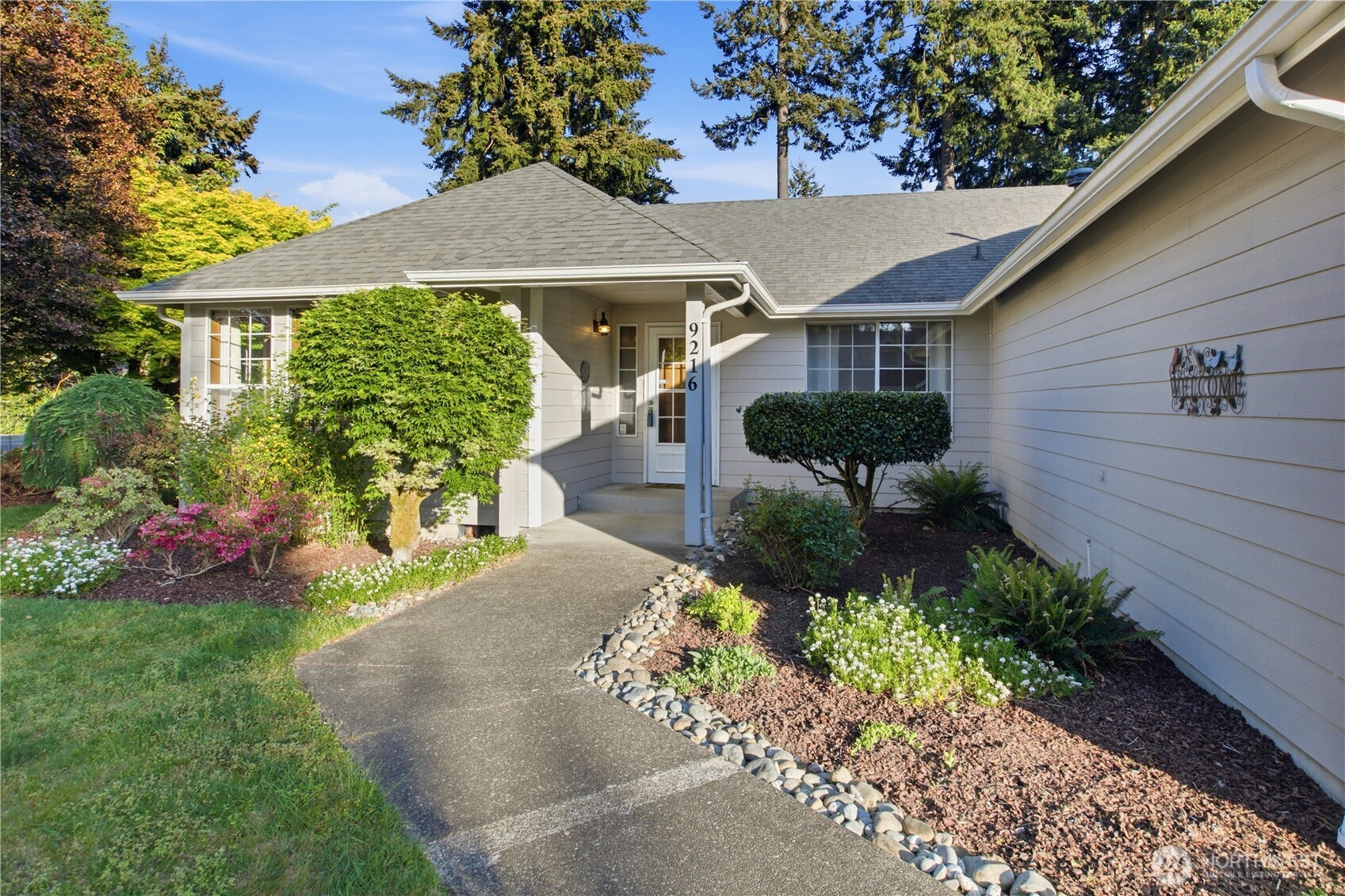 9216 78th Street SW, Tacoma, WA 98498