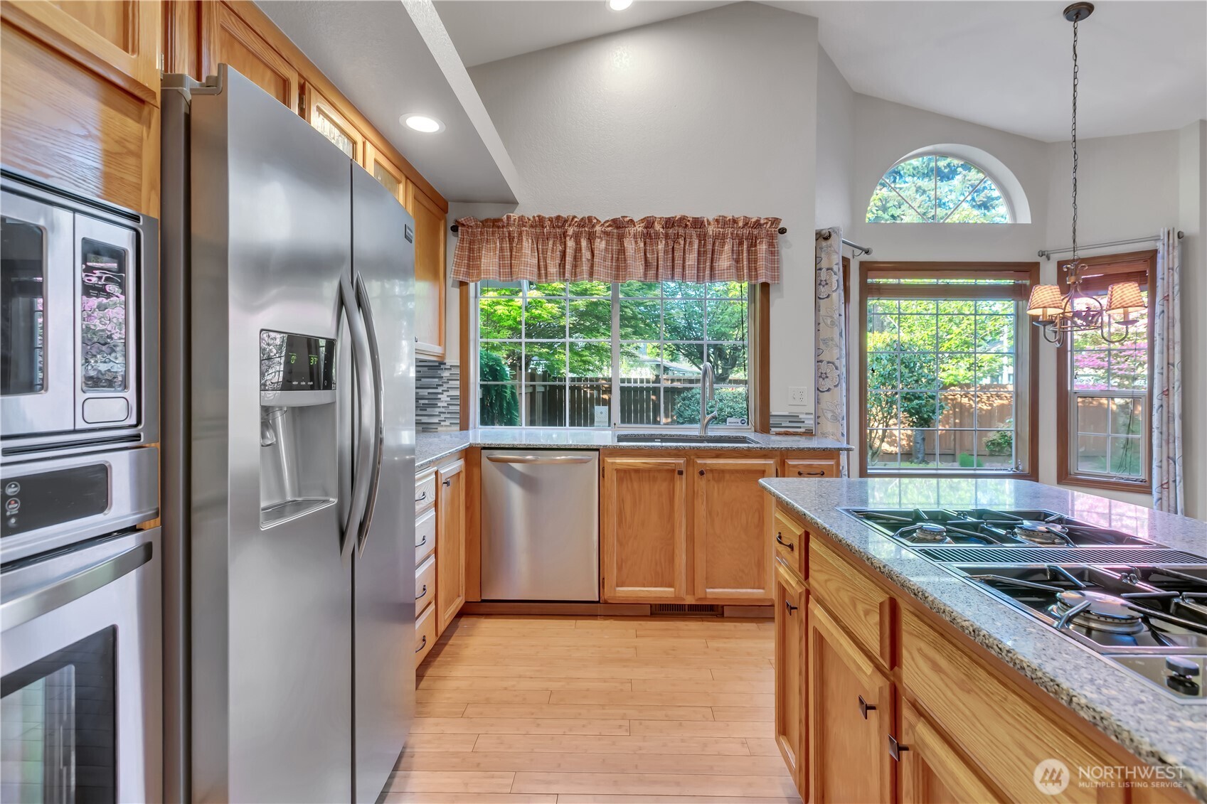 9216 78th Street SW, Tacoma, WA 98498