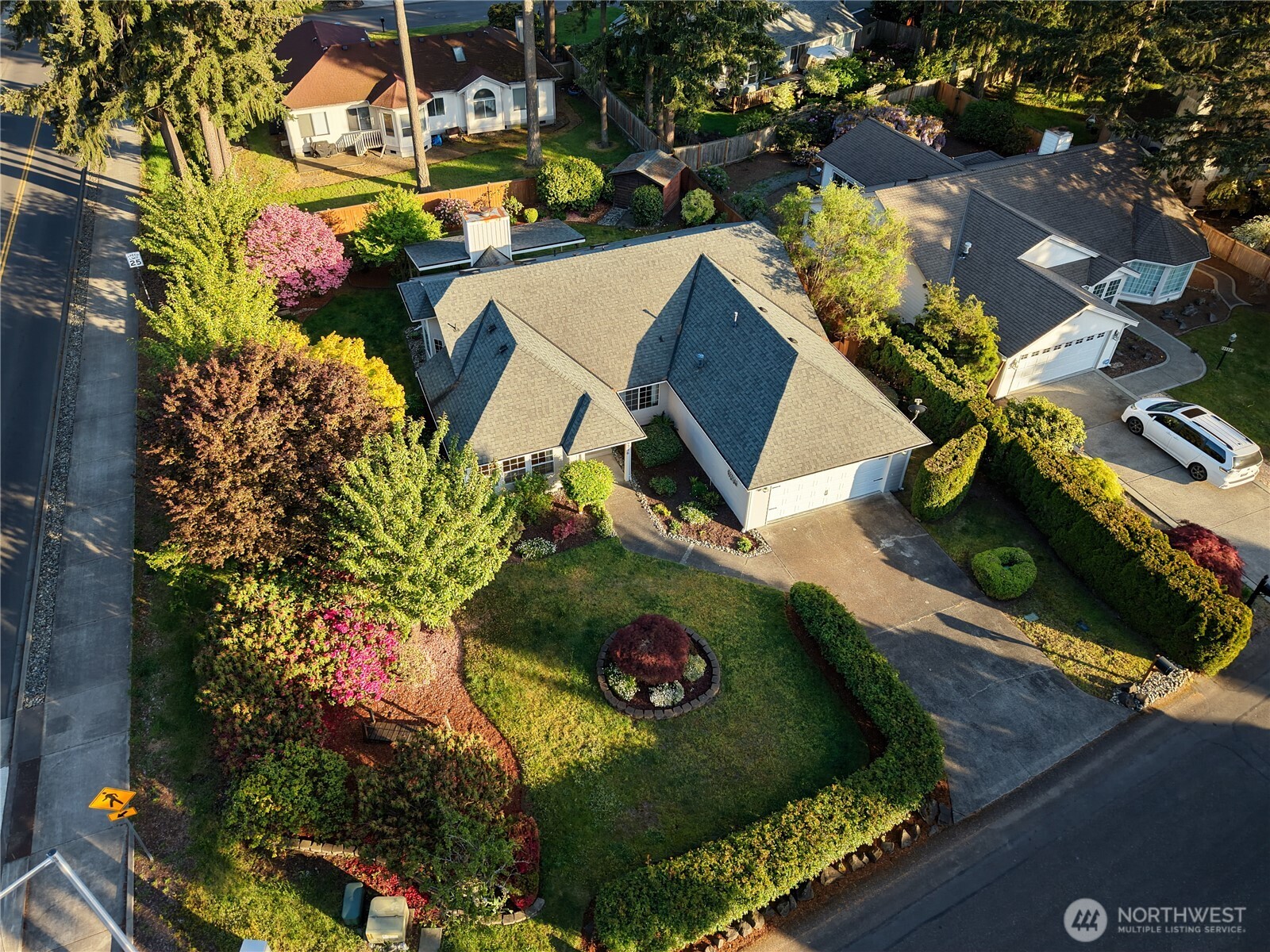 9216 78th Street SW, Tacoma, WA 98498