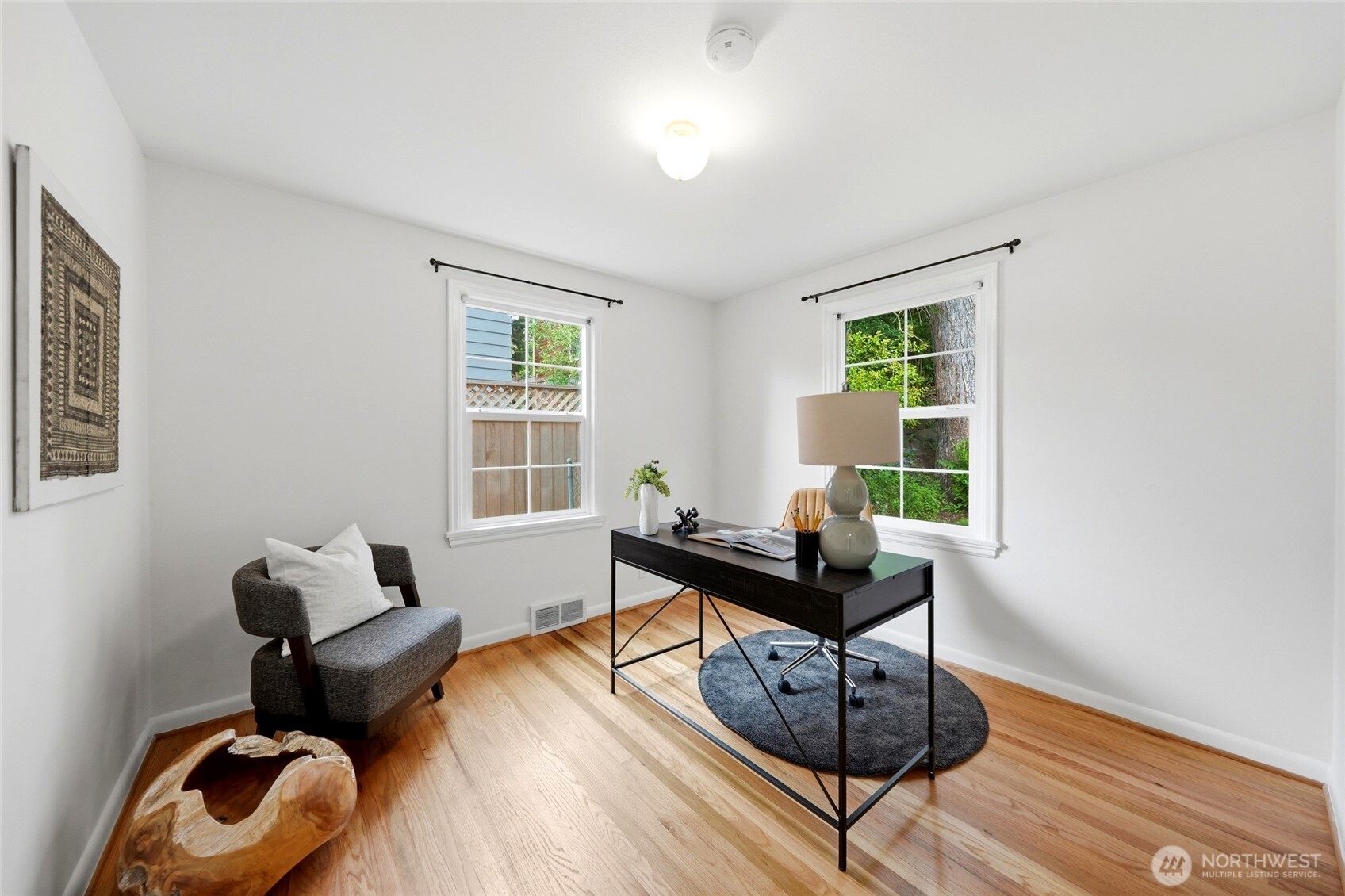 7030 27th Avenue NE, Seattle, WA 98115