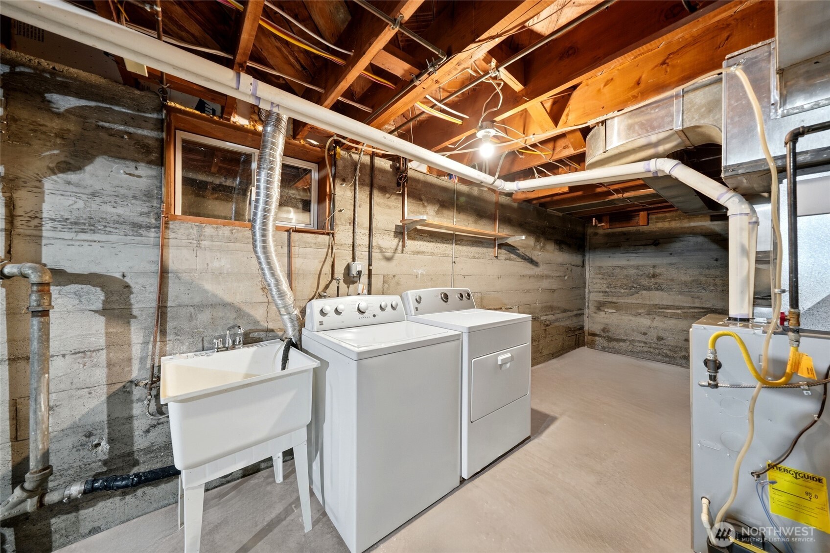 7030 27th Avenue NE, Seattle, WA 98115