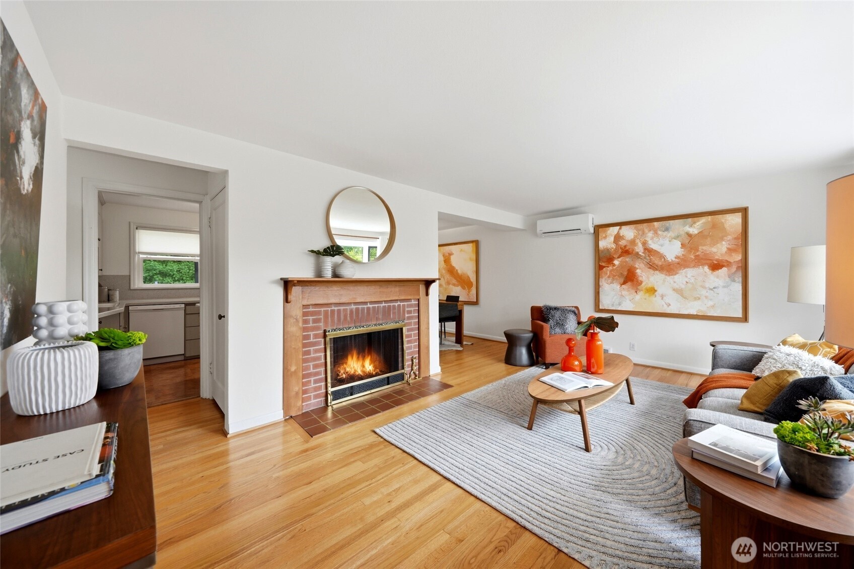 7030 27th Avenue NE, Seattle, WA 98115
