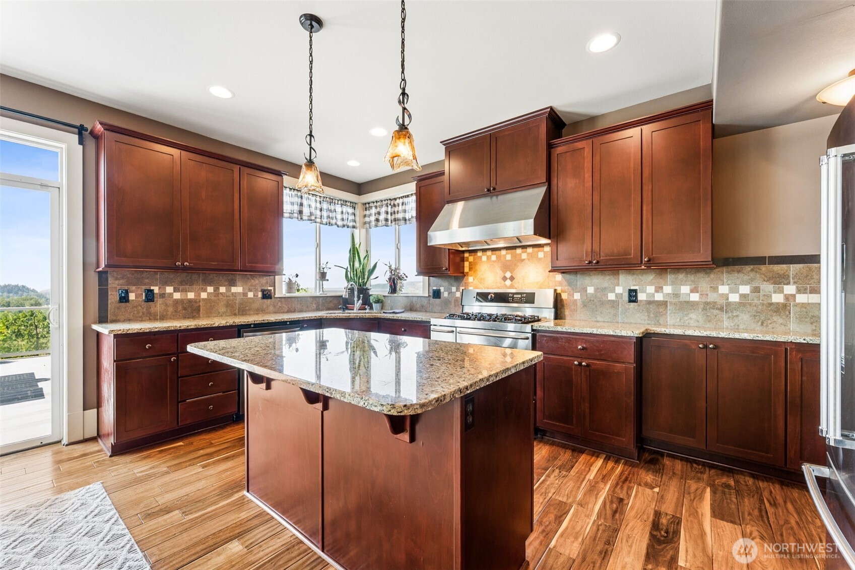 16906 110th Street Ct E, Bonney Lake, WA 98391